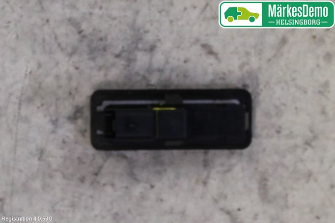 Peugeot PEUGOT 208 16-19 Bakluke Handtak Ytre