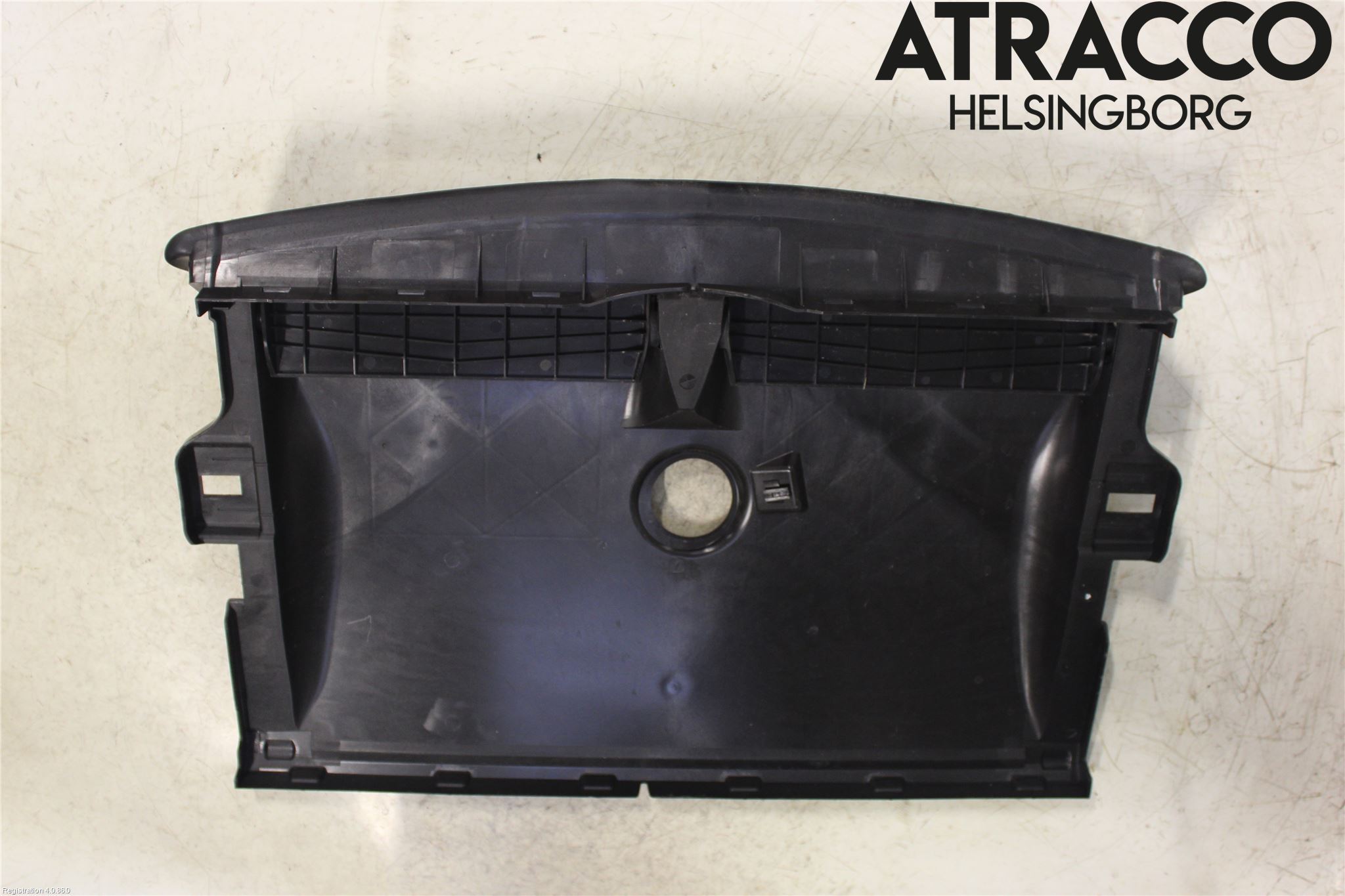 Tesla MODEL 3 17- Luftstyring Front