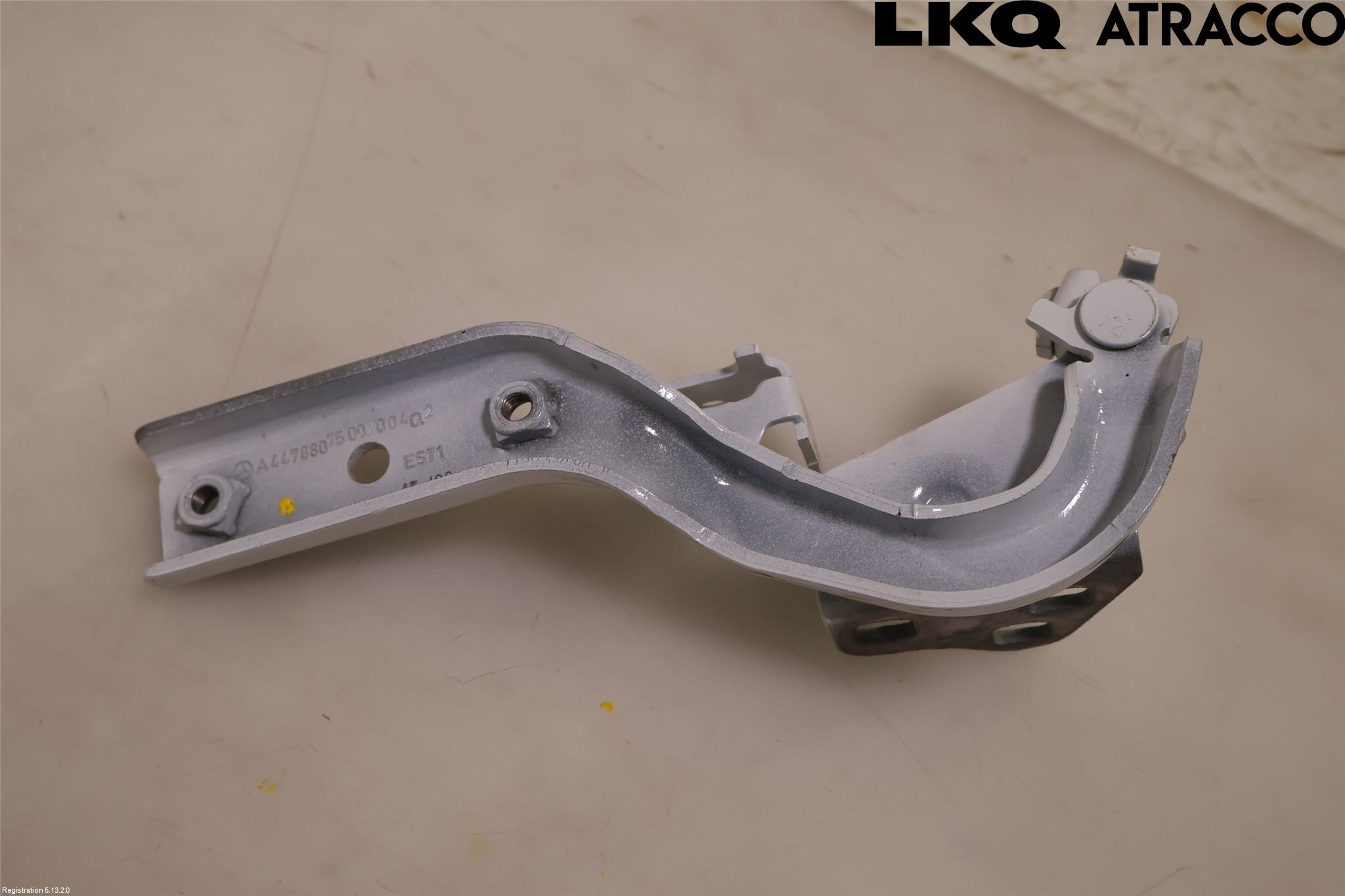 Mercedes-Benz MB VITO/V-KLASS (W640,W447,W448) 14- Panser Hengsel - Hengsler