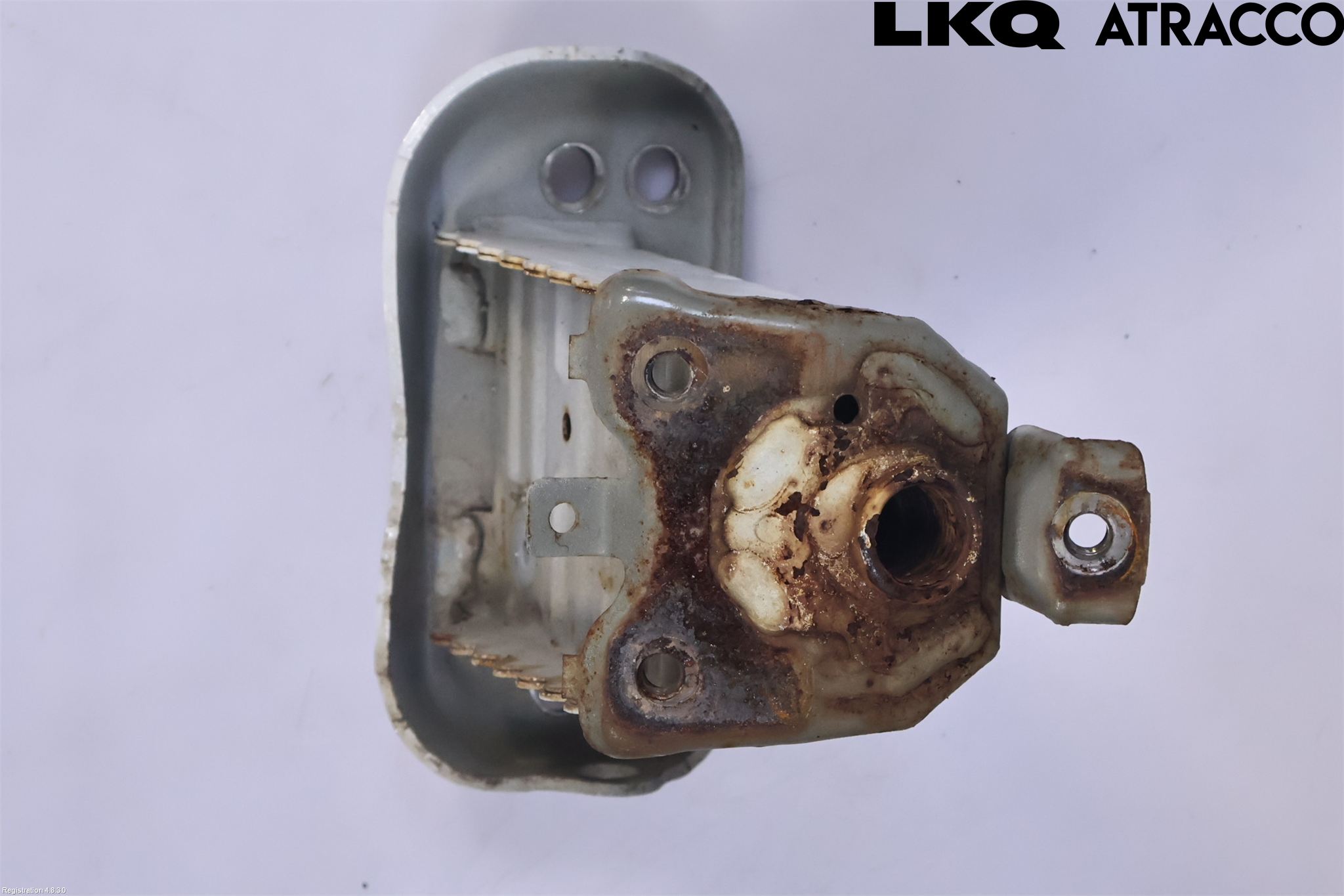 Toyota YARIS XP130 15-20 Støtfanger Foran Feste