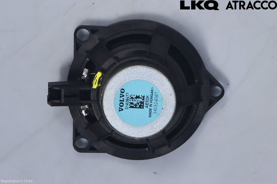 Volvo XC40/RECHARGE 18- Innr Høyttaler