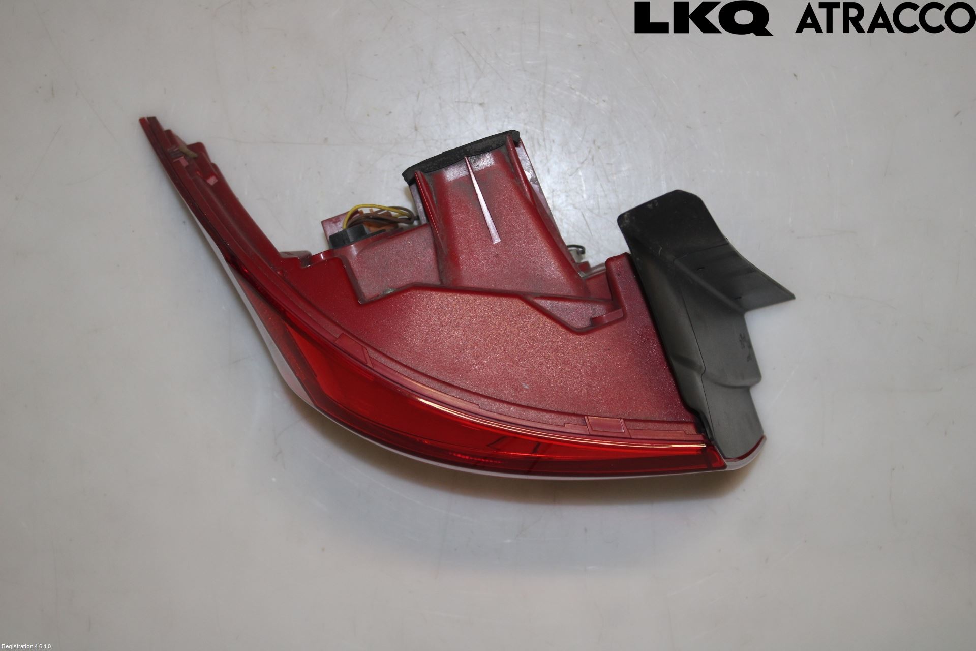 Volkswagen VW PASSAT 11-14 Baklykt Venstre