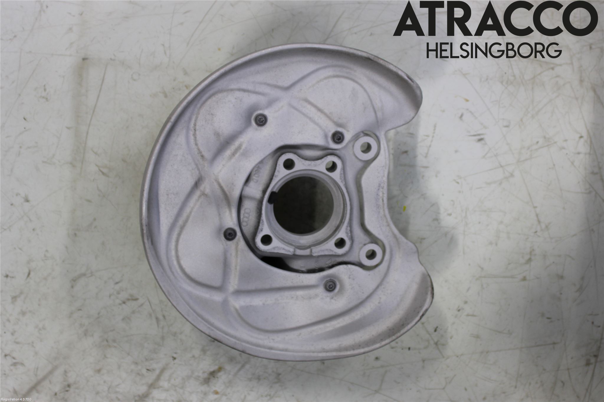Audi A4/S4 B9 16-19 Spindel Hb