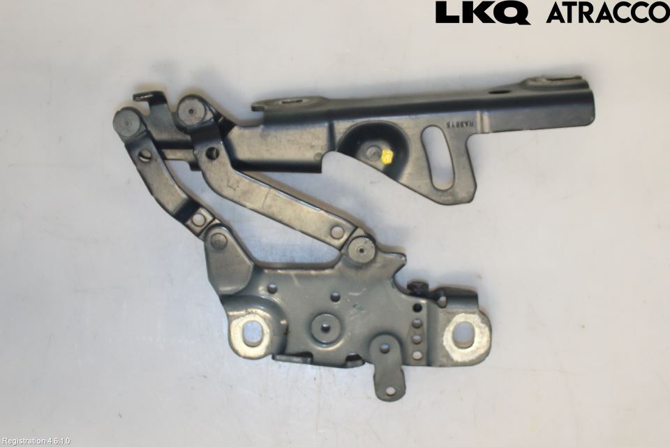 BMW 3 F30/F31/F80 12-19 Panser Hengsel - Hengsler