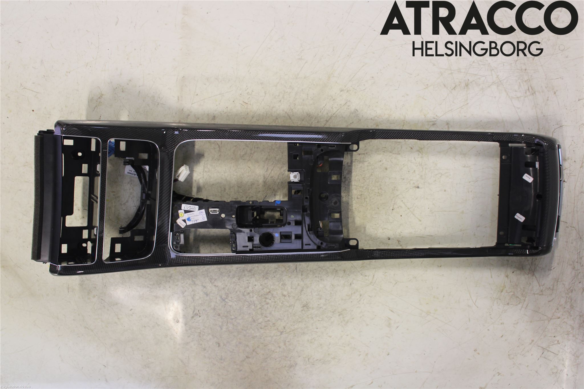 Audi A8/S8 4H 10-17 Instrumentkonsoll Gulv
