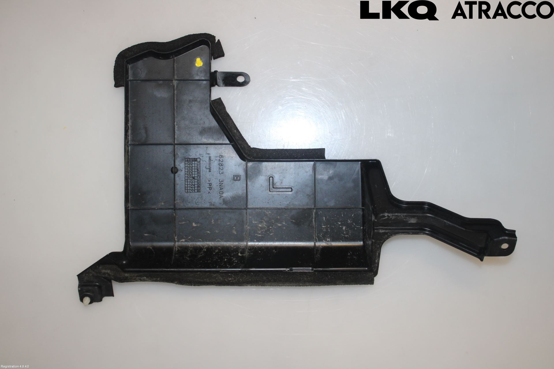 Nissan LEAF 11-17 Luftstyring Front