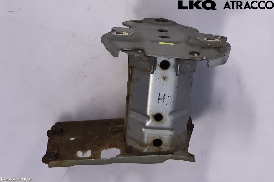 Toyota AURIS 13-19 Støtfanger Bak Feste