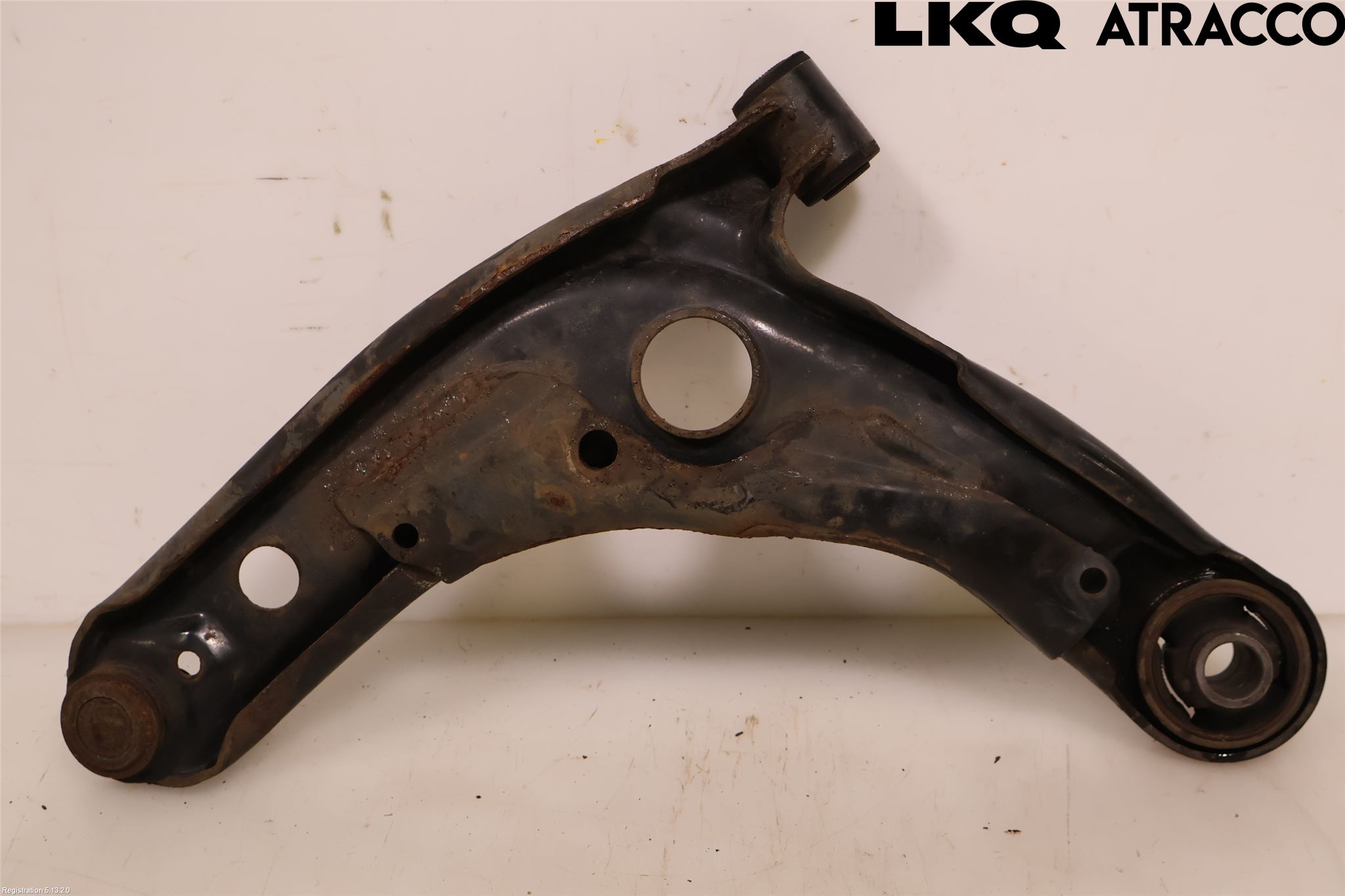 Toyota YARIS XP130 15-20 Bærearm Foran Høyre Nedre