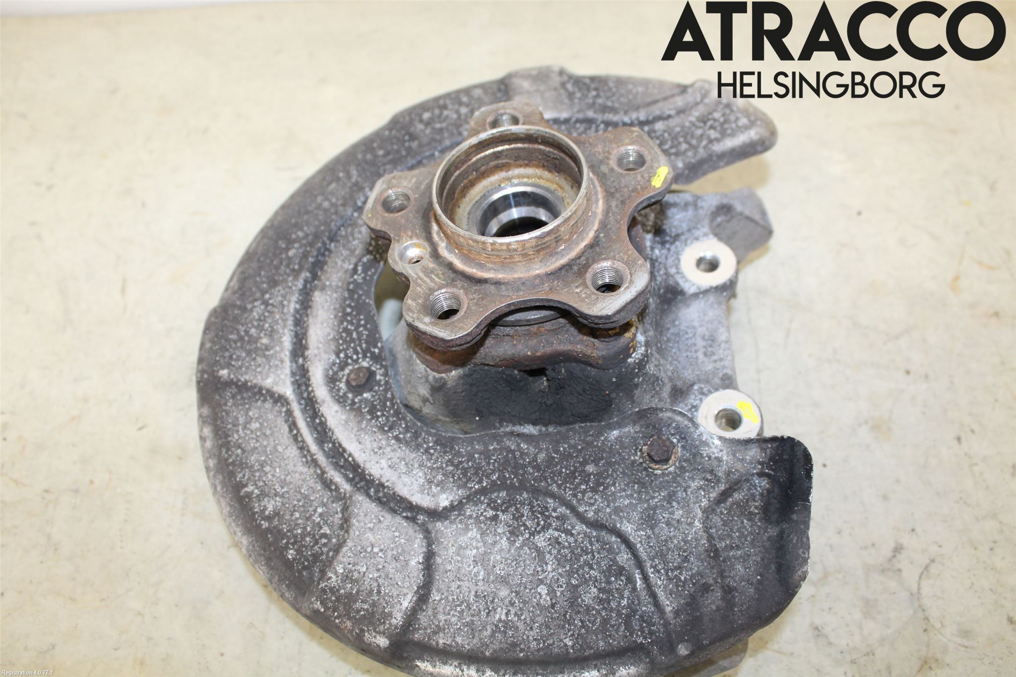 BMW 5 G30/G31/F90 17-23 Spindel Hb