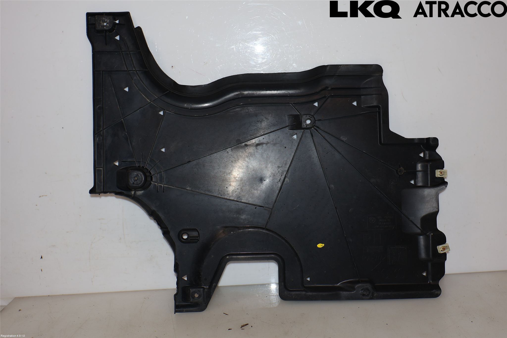 BMW 5 G30/G31/F90 17-23 Bunnplate U Motor-Gear-Dørk