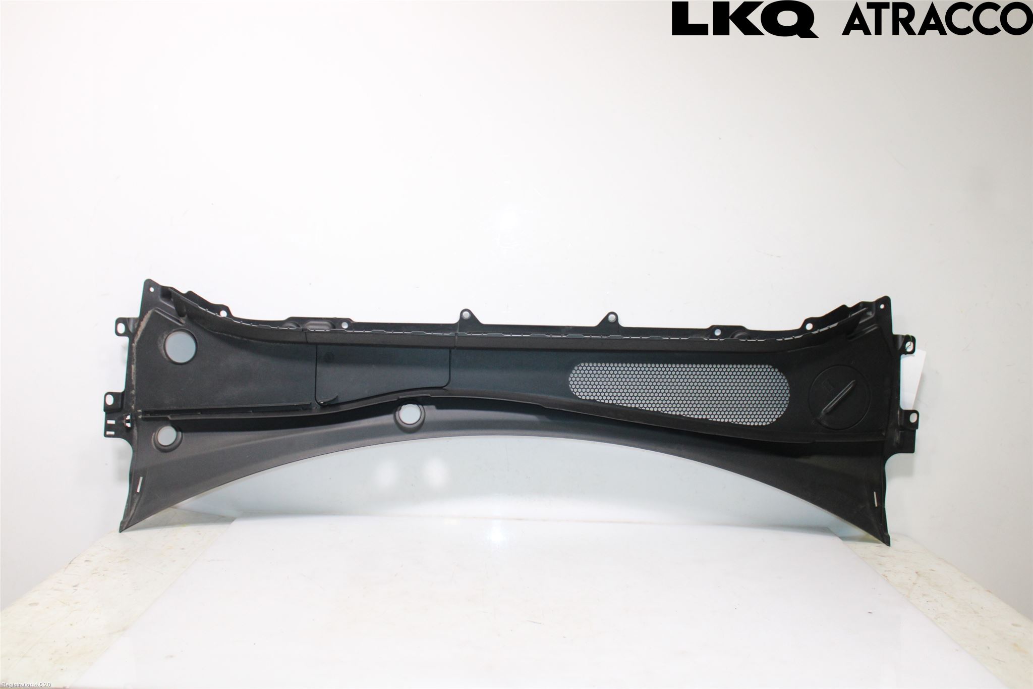 Volvo XC60 18- Visker Deksel-Grill-Under Frr