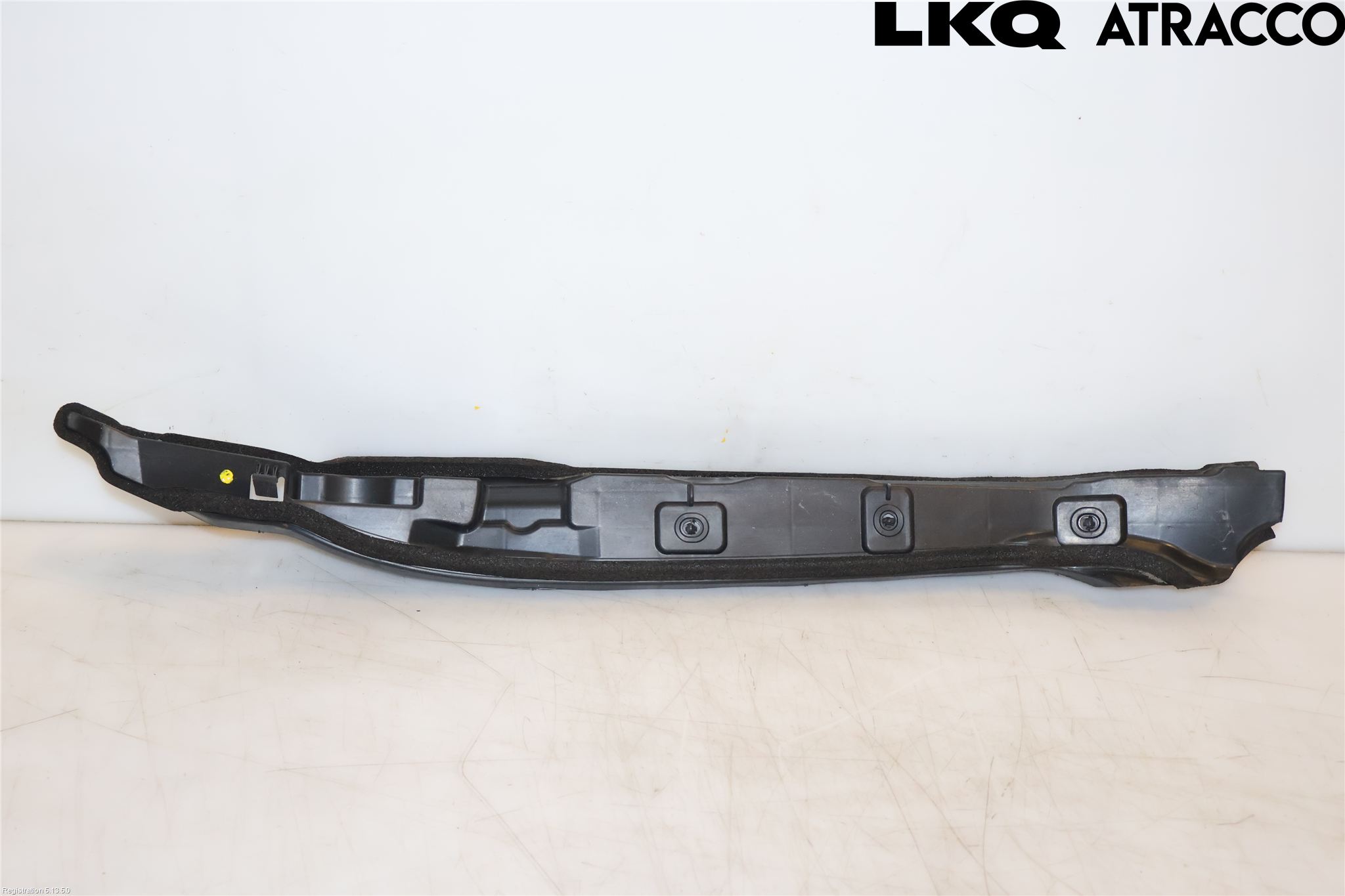 Toyota PRIUS (ZVW50) 16-21 Skjerm Hjørne Utfylling Foran