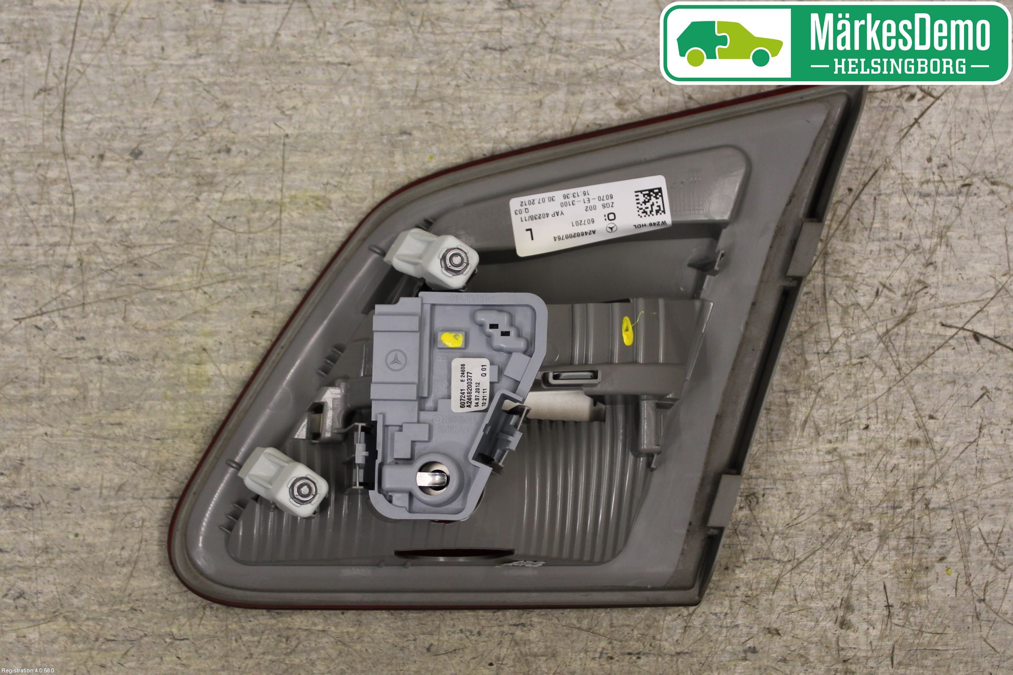 Mercedes-Benz MB B-KLASS (W246/W242) 12-19 Baklykt Venstre  På Luke(Indre