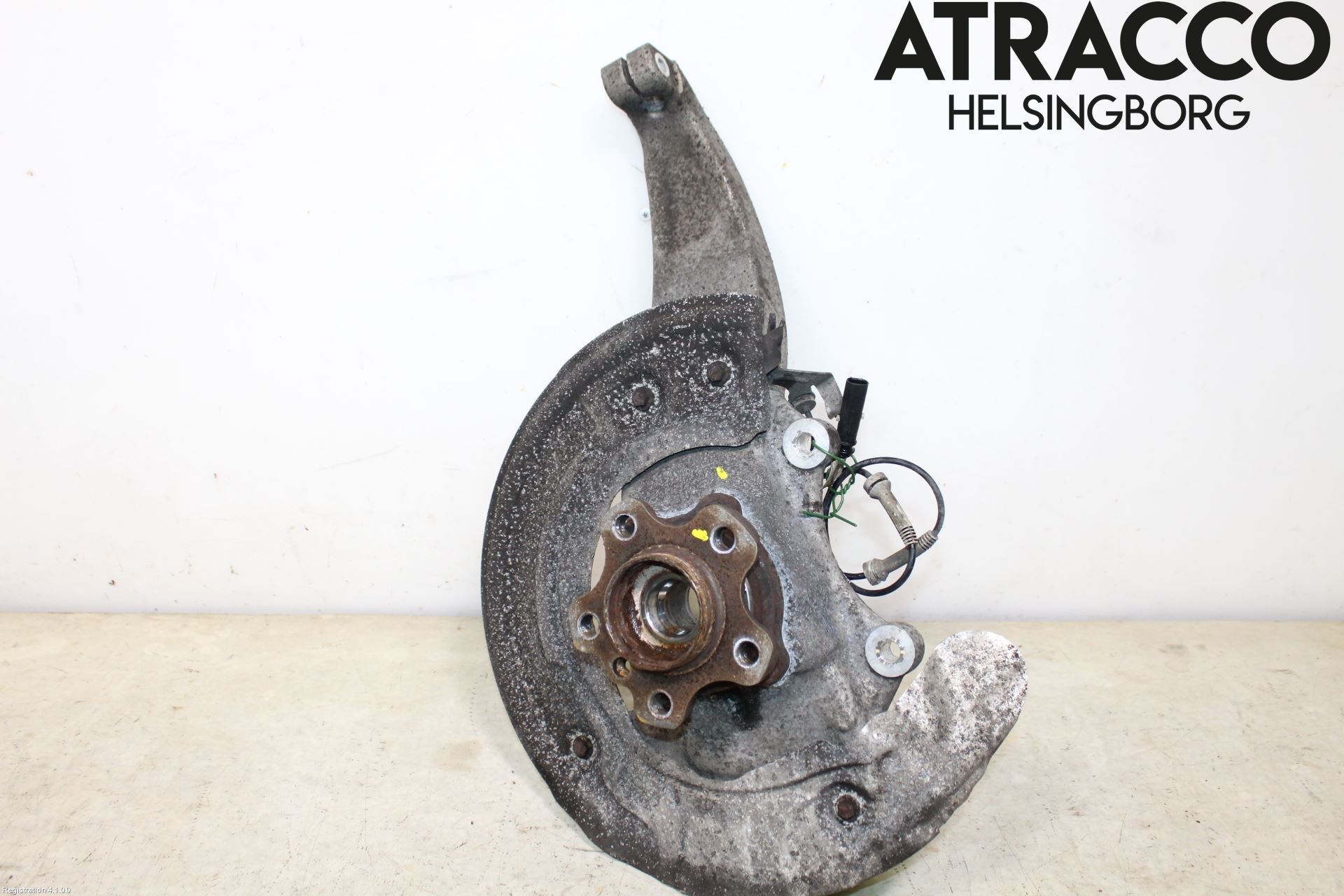 BMW 5 G30/G31/F90 17-23 Spindel Vf