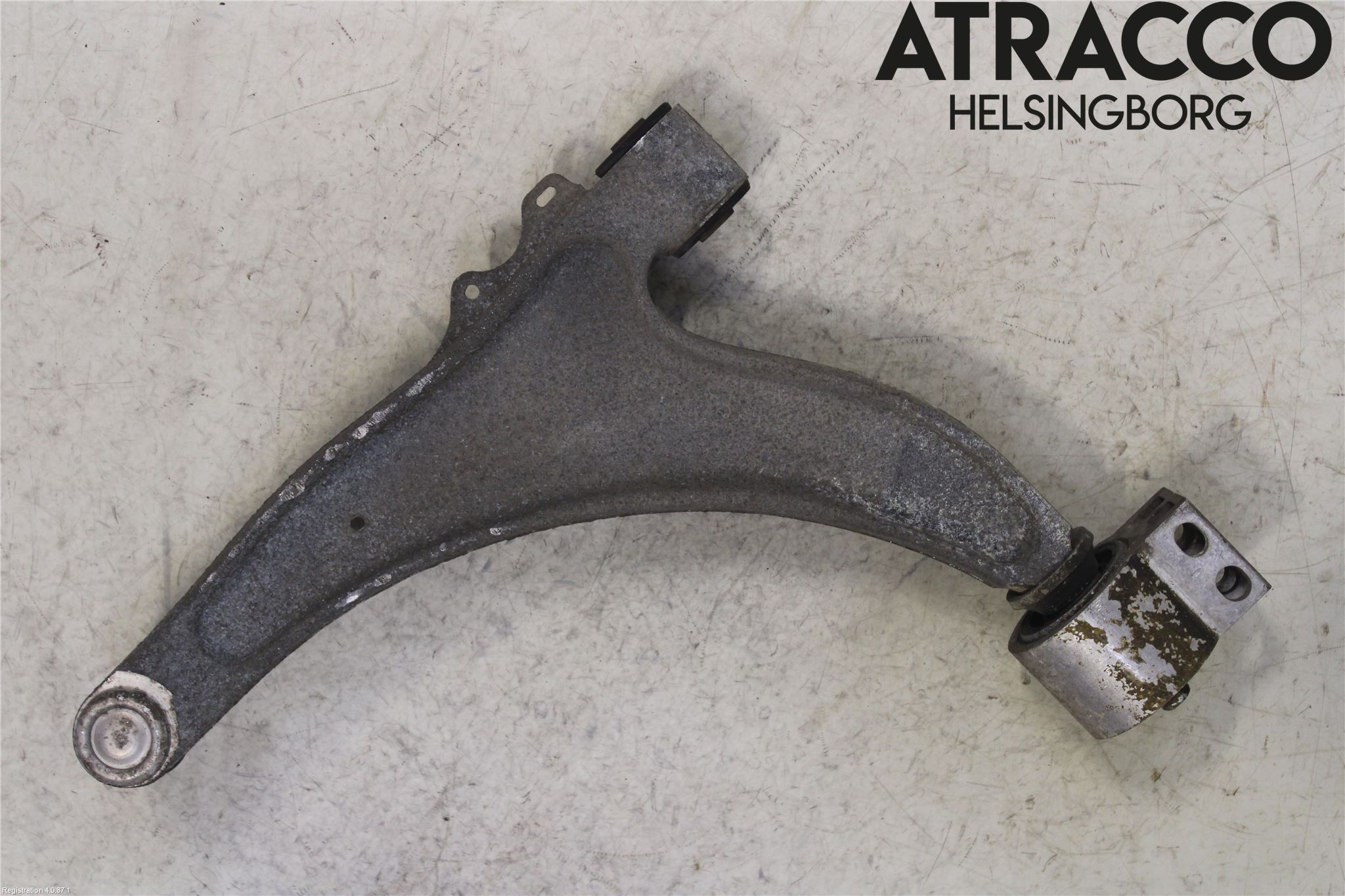 Opel INSIGNIA 09-16 Bærearm Foran Høyre Nedre