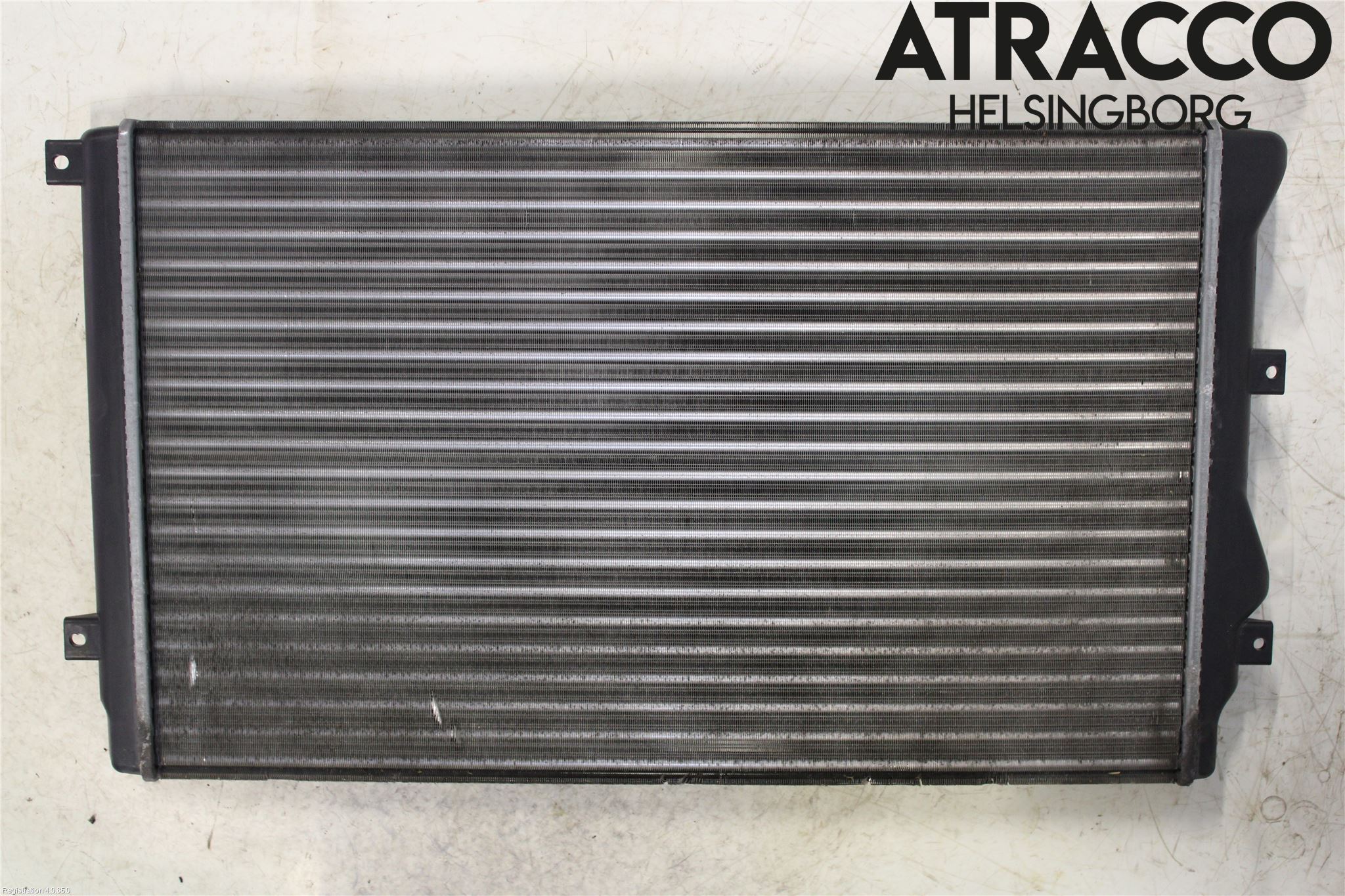 Volkswagen VW CADDY 11-15 Radiator Manuell