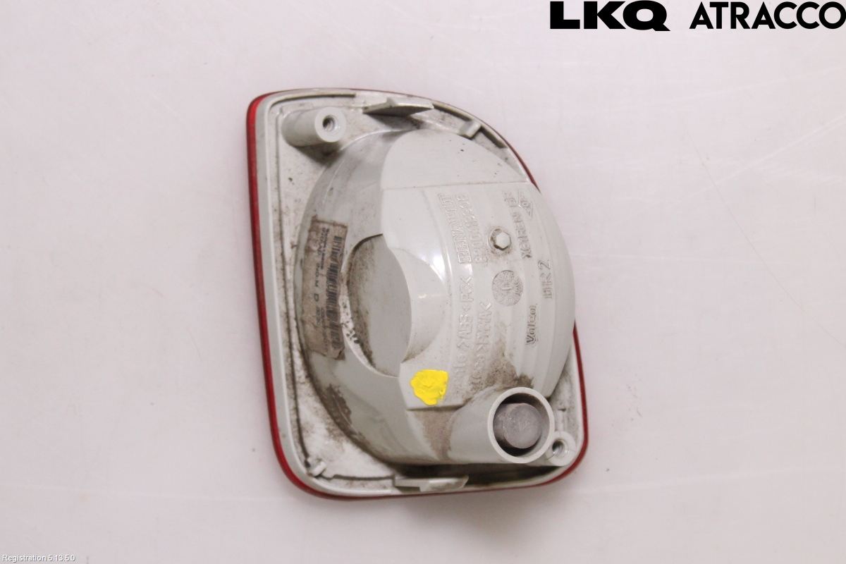 Renault KANGOO II 15-21 Refleks Bak