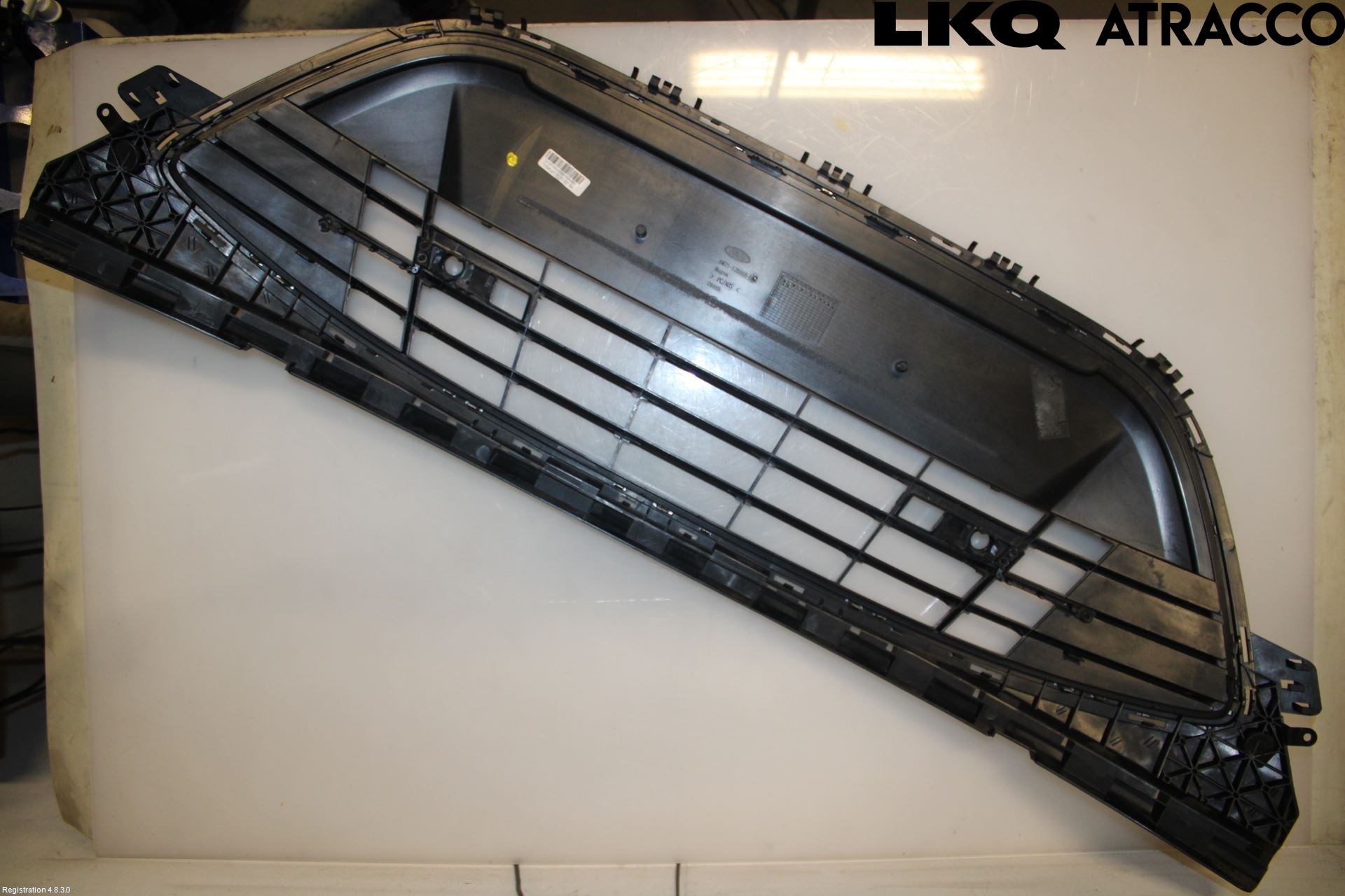 Ford S-MAX 06-15 Grilldel Midt