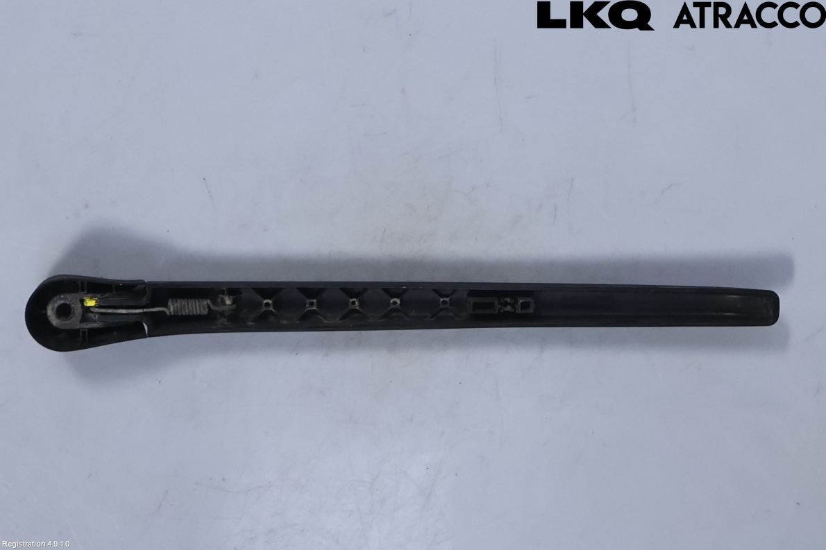 Volvo V60 11-13 Viskerarm Bakrute