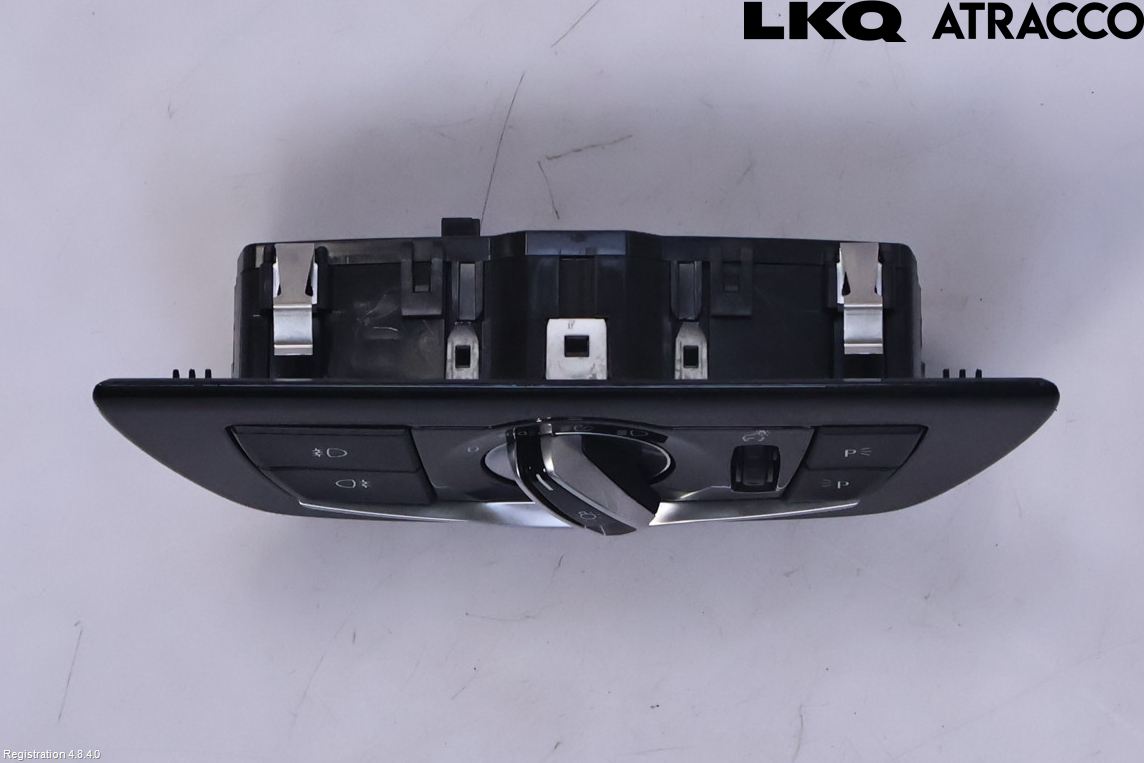 BMW 5 G30/G31/F90 17-23 Bryter Hovedlys
