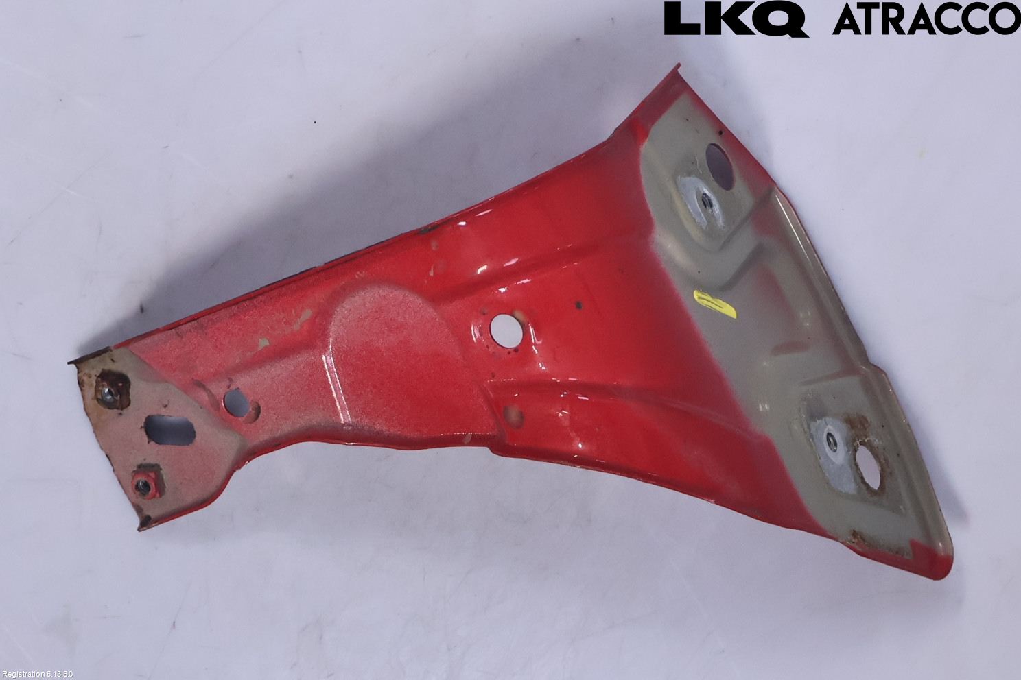 Volkswagen VW PASSAT 11-14 Frontskjermfeste Venstre
