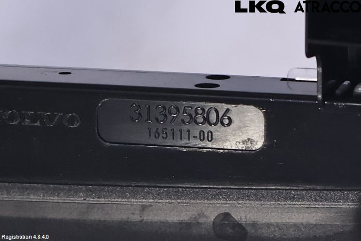 Volvo XC70 14-16 Bremselys Bakrute