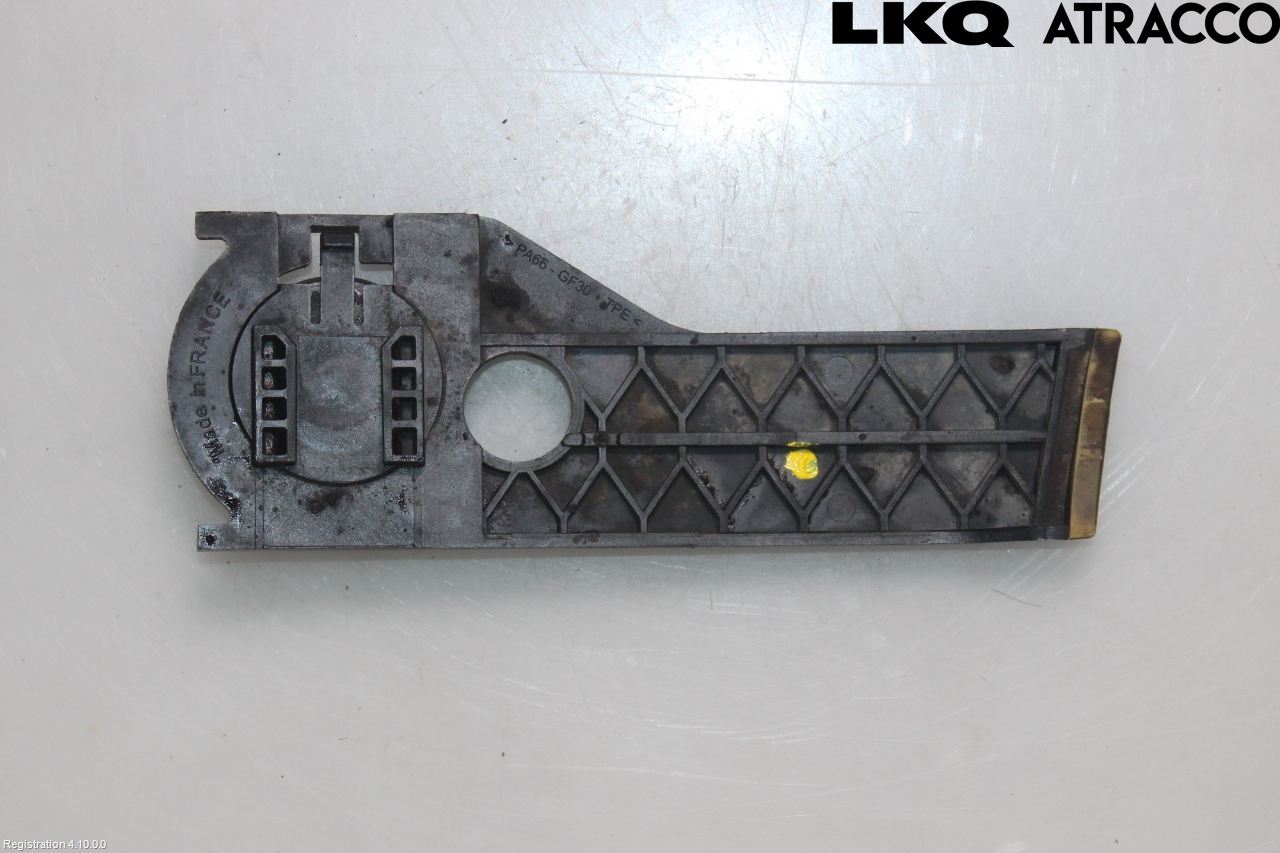 Mercedes-Benz MB A-KLASS (W176) 13-18 Radiator Feste - Ramme - Bjelk