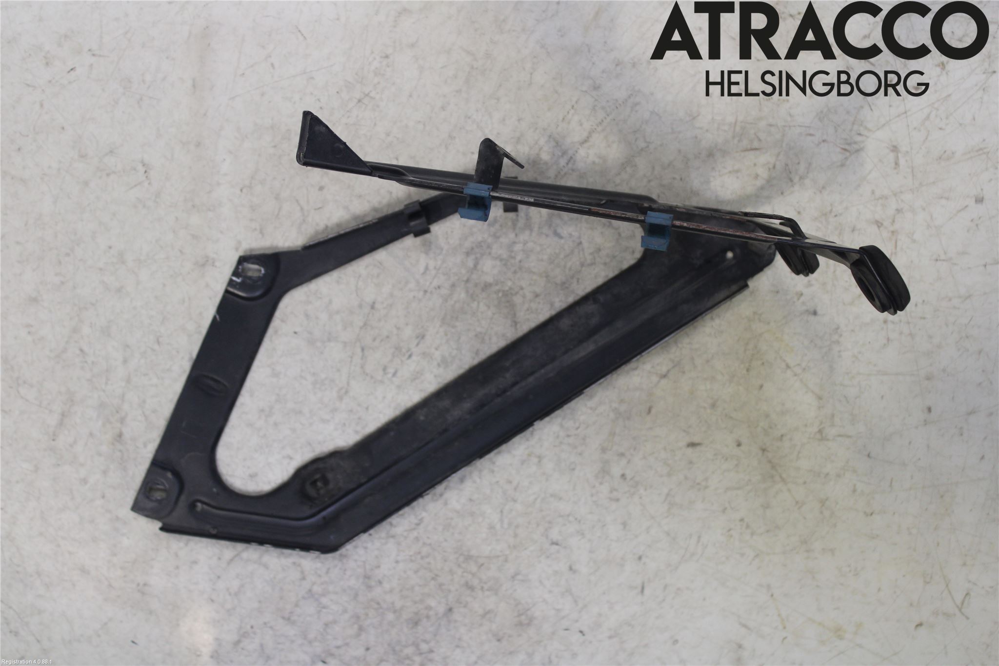 Porsche 911 (996) 98-05 Radiator Feste - Ramme - Bjelk