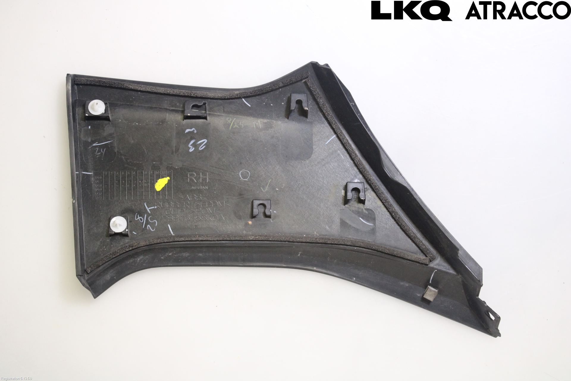 Nissan LEAF 18- Spoiler Bakluke