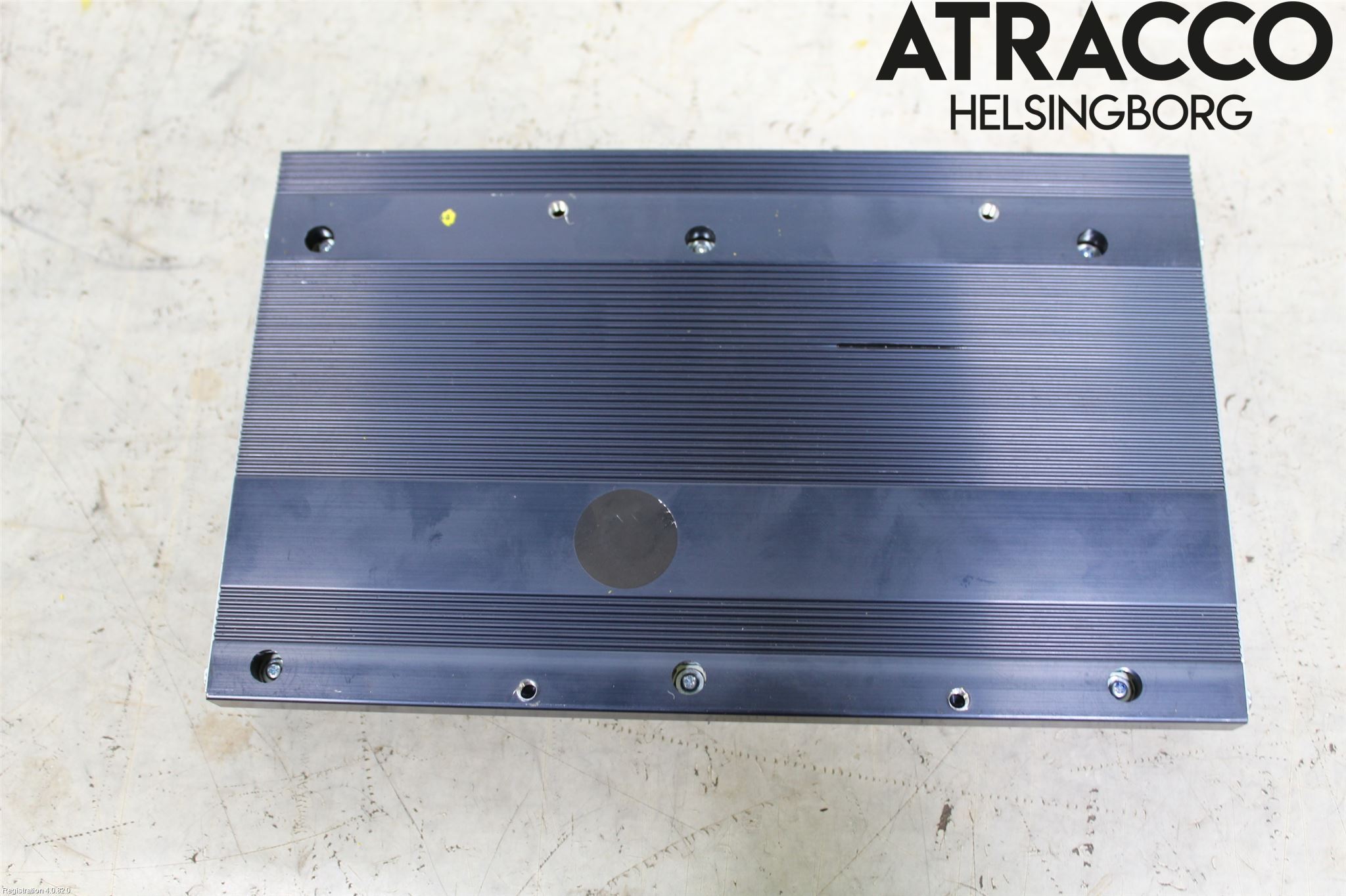 Jeep GRAND CHEROKEE 10-20 Stereo Forsterker