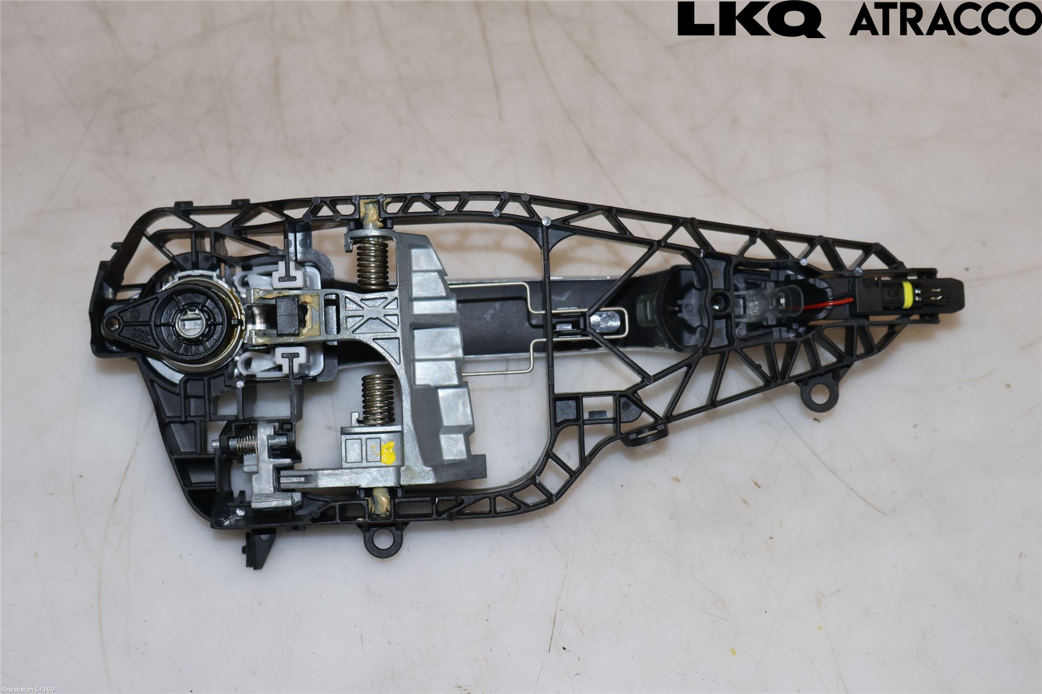 Mini COUNTRYMAN F60 17-23 Dørhandtak Ytre Venstre