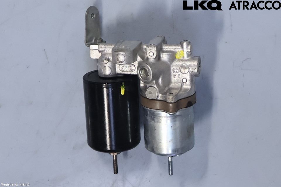 Lexus NX 300h 15-21 Abs Hydraulikkpumpe