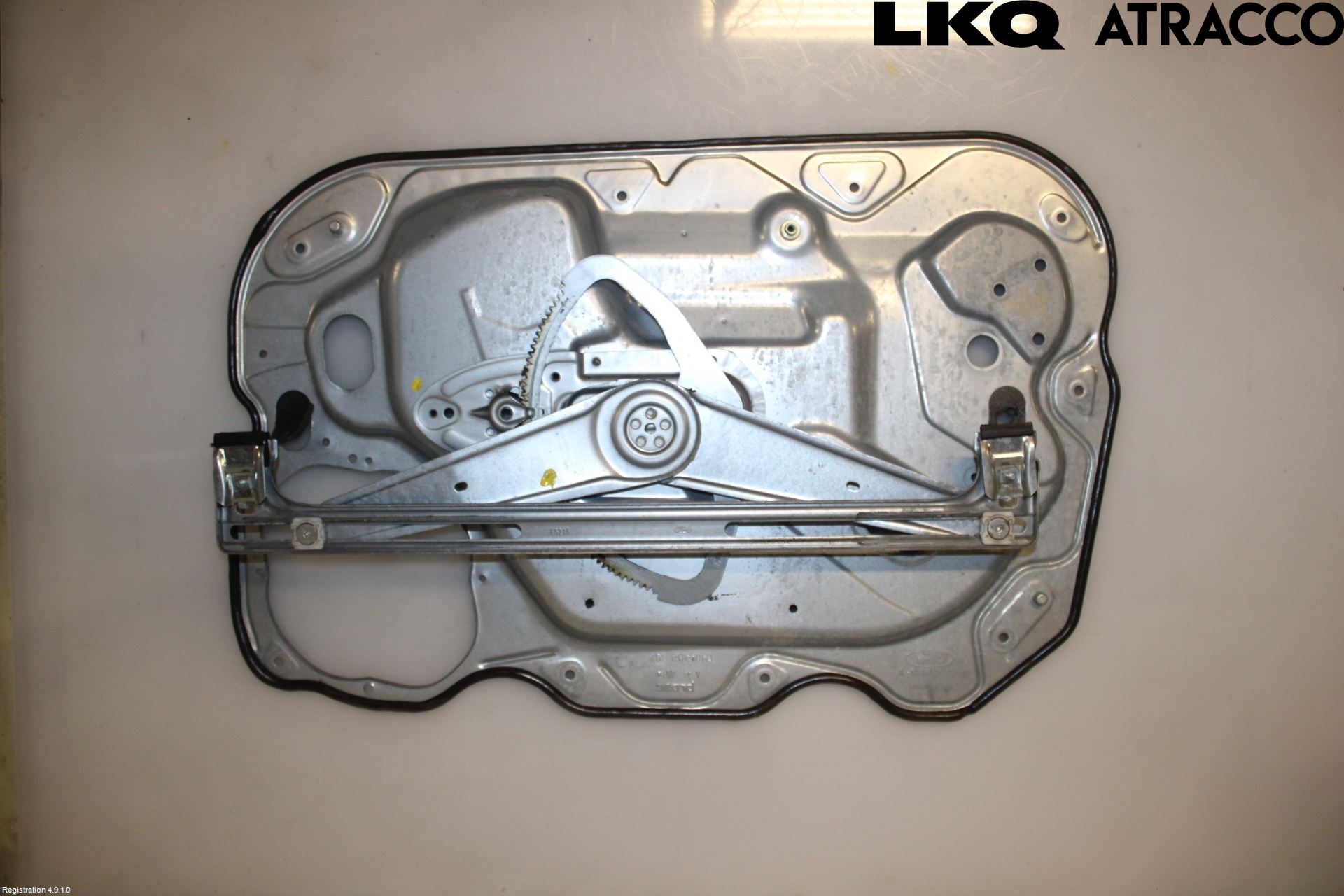 Ford KUGA 08-12 Vindusheis