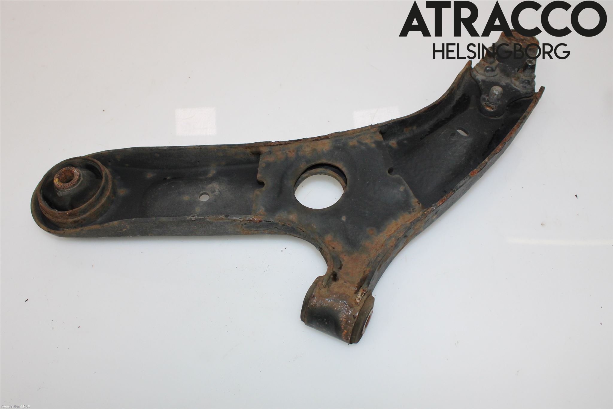 Hyundai i30 GD 13-17 Bærearm Foran Høyre Nedre