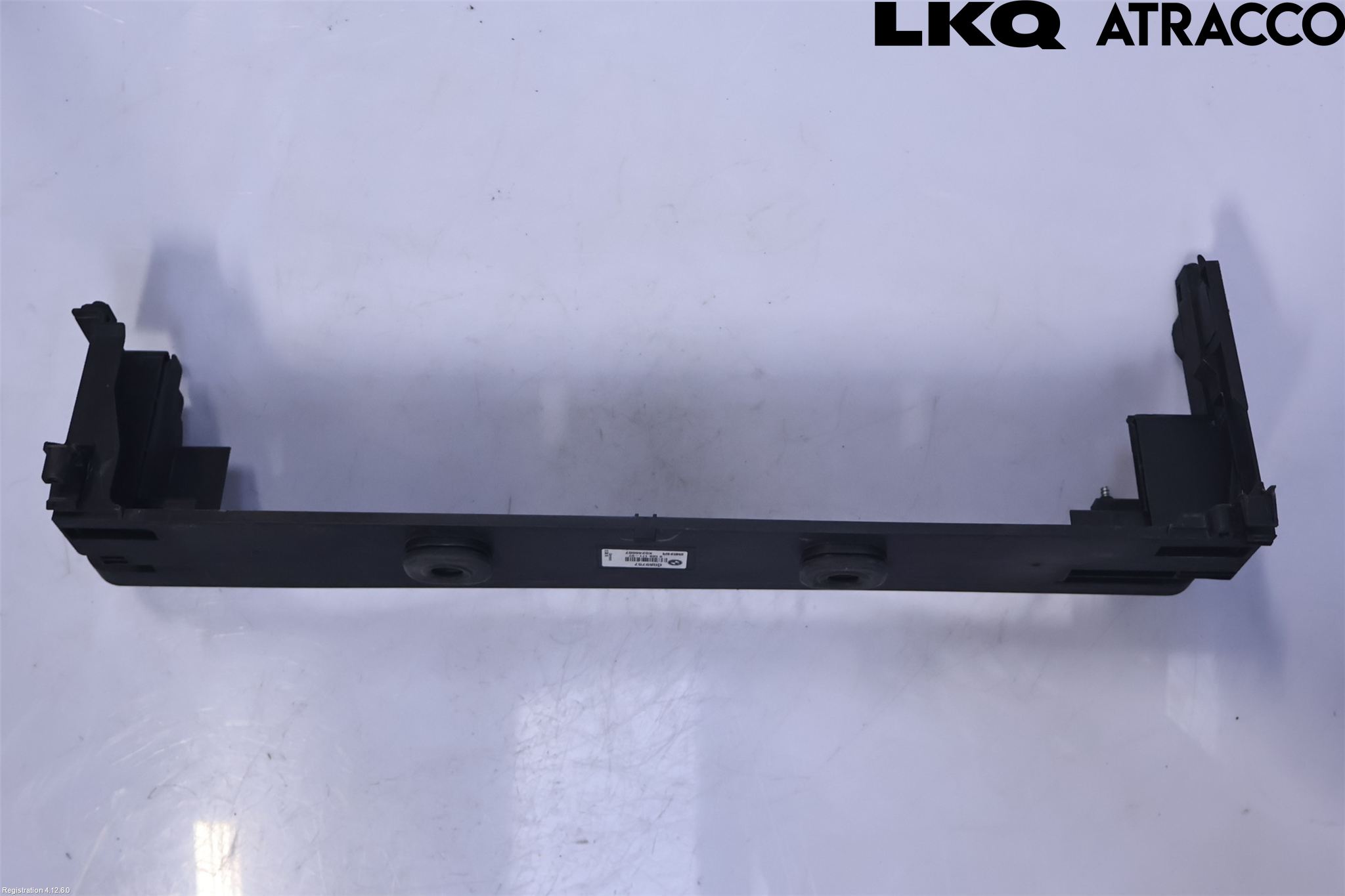 BMW 5 F10/F11/F18 09-17 Radiator Feste - Ramme - Bjelk