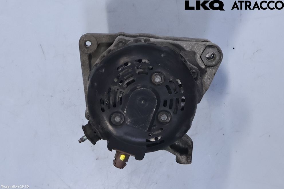 Toyota AURIS 13-19 Dynamo