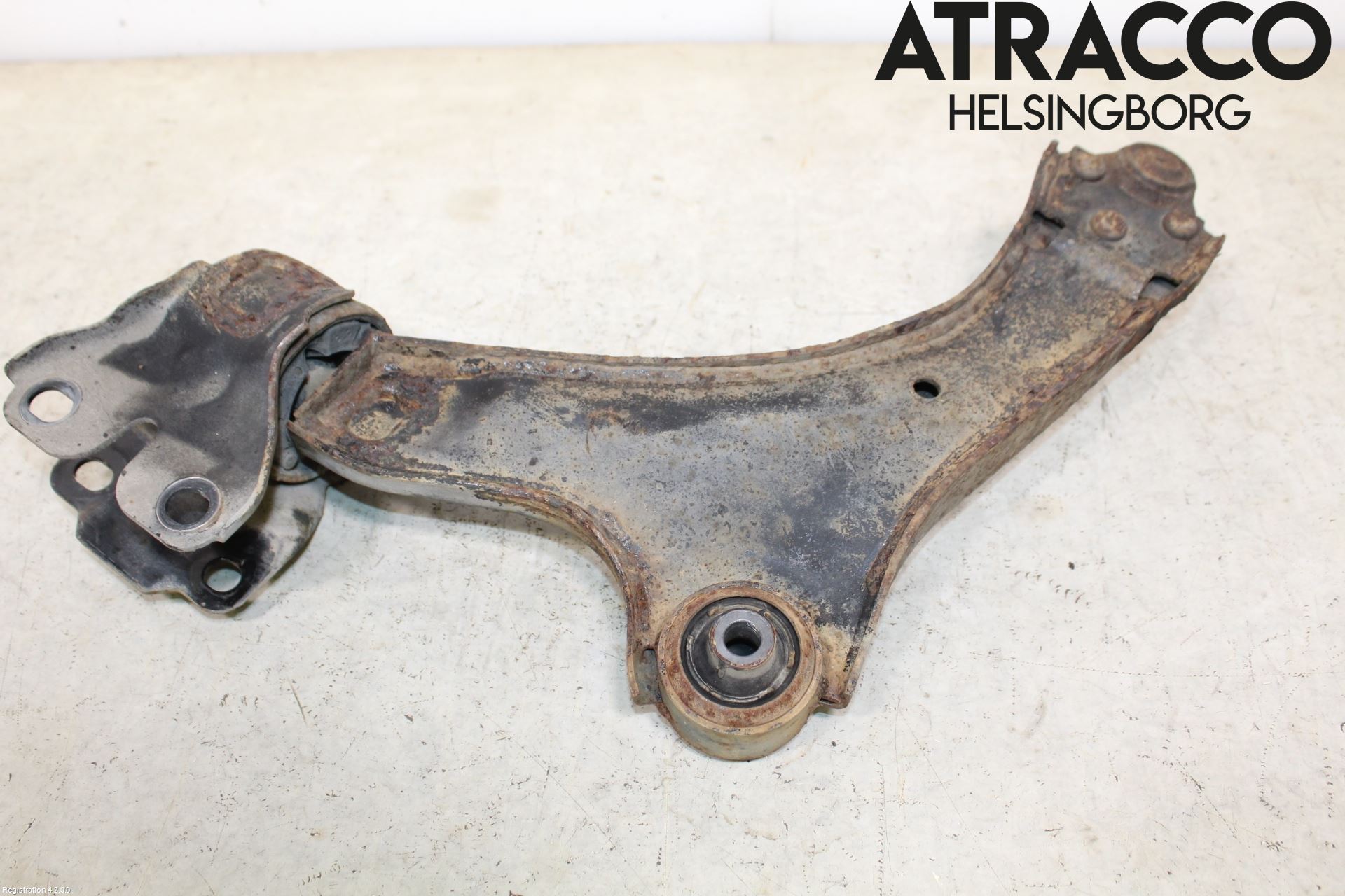 Ford MONDEO 07-15 Bærearm Foran Høyre Nedre