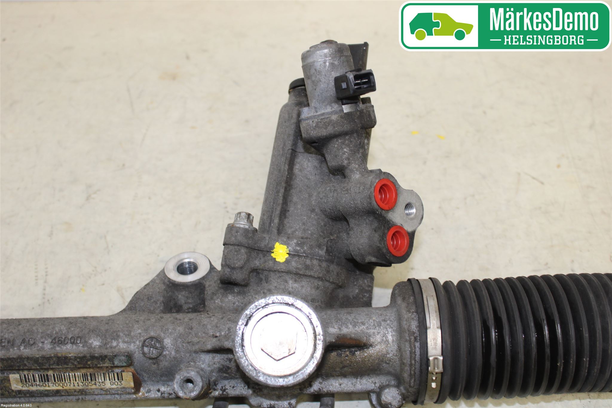 Mercedes-Benz MB C-KLASS (W204) 07-15 Servo Snekke - Tannstang