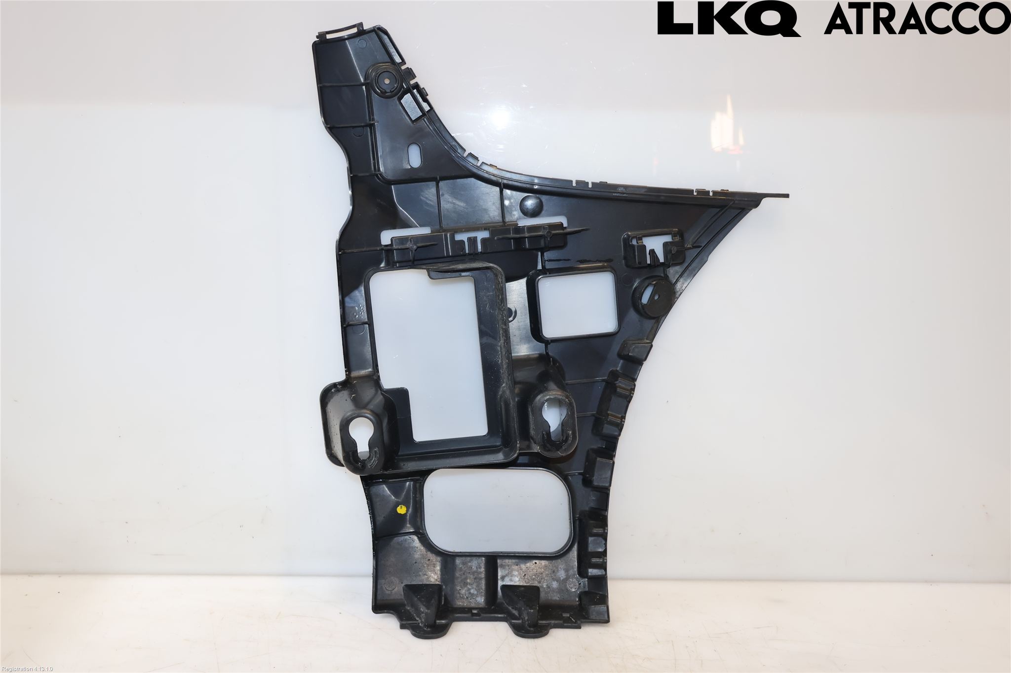 BMW 2 F45 Active Tourer 14-21 Støtfangerfeste Bak Venstre