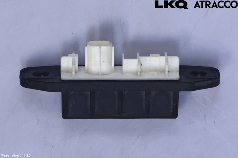 Toyota RAV4 19- Bakluke Handtak Ytre