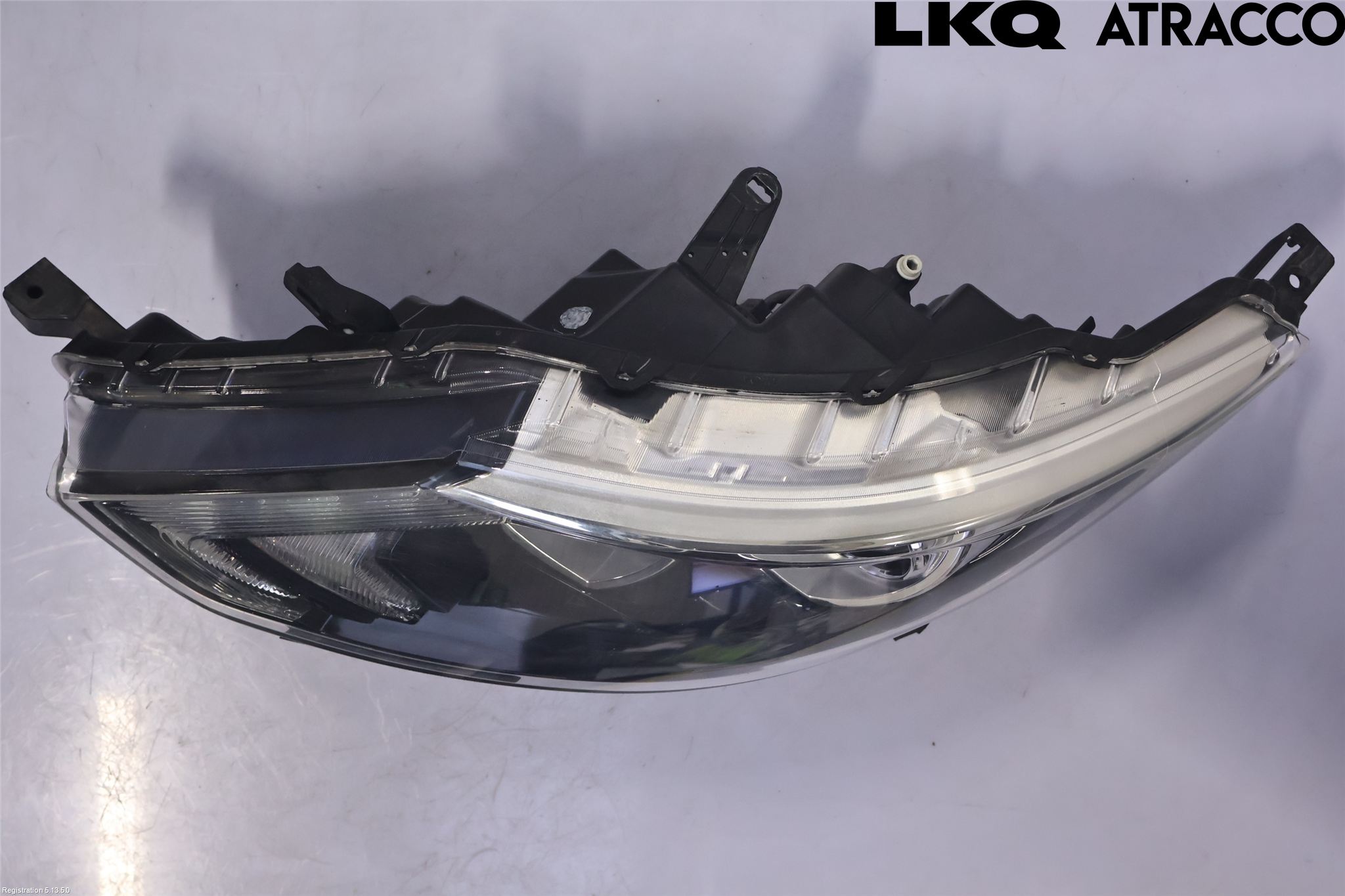 Nissan QASHQAI 14-17 Frontlykt Venstre