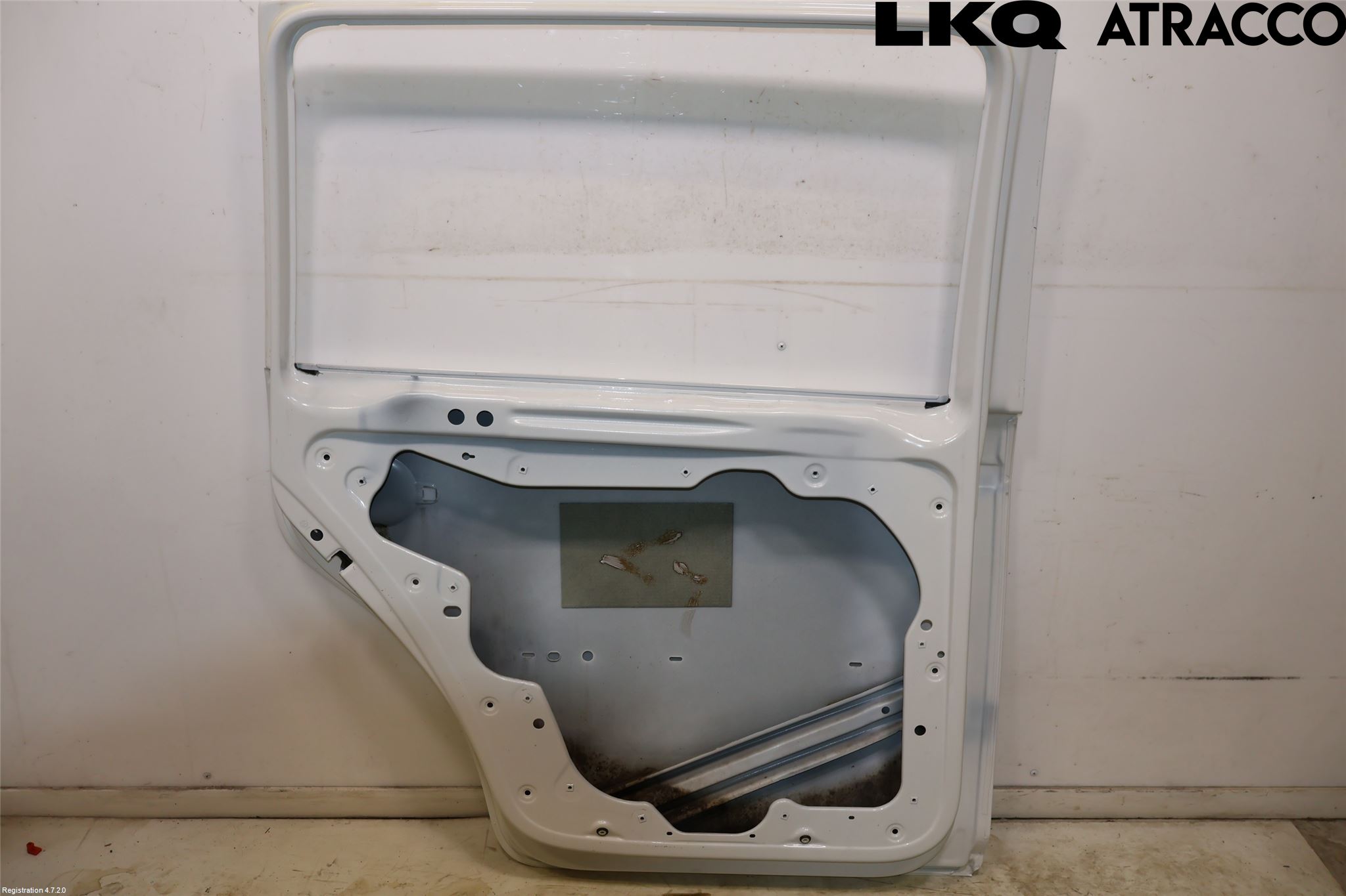 Volkswagen VW TOURAN 10-15 Dør 4D Bak Venstre