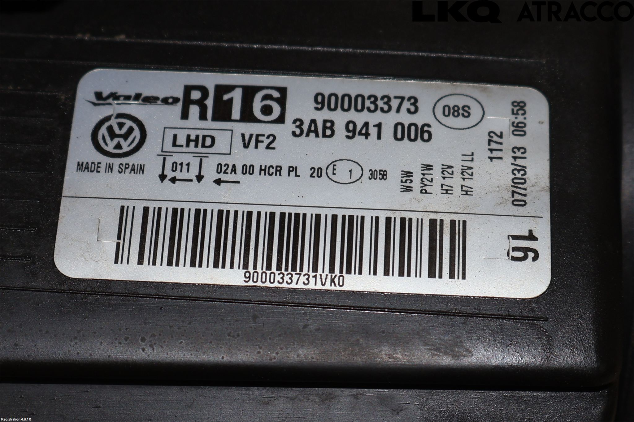 Volkswagen VW PASSAT 11-14 Frontlykt Høyre