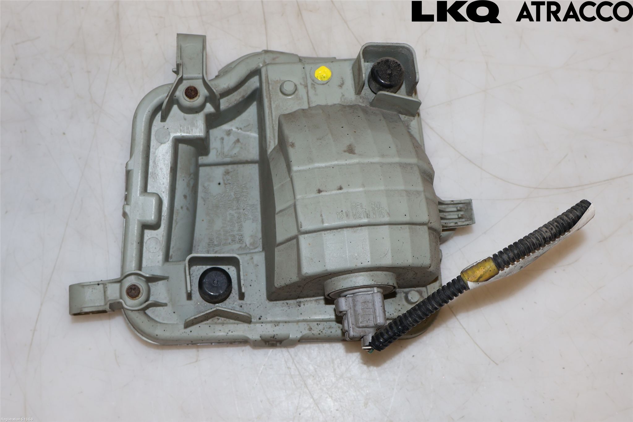 Toyota VERSO-S 11-16 Refleks Bak
