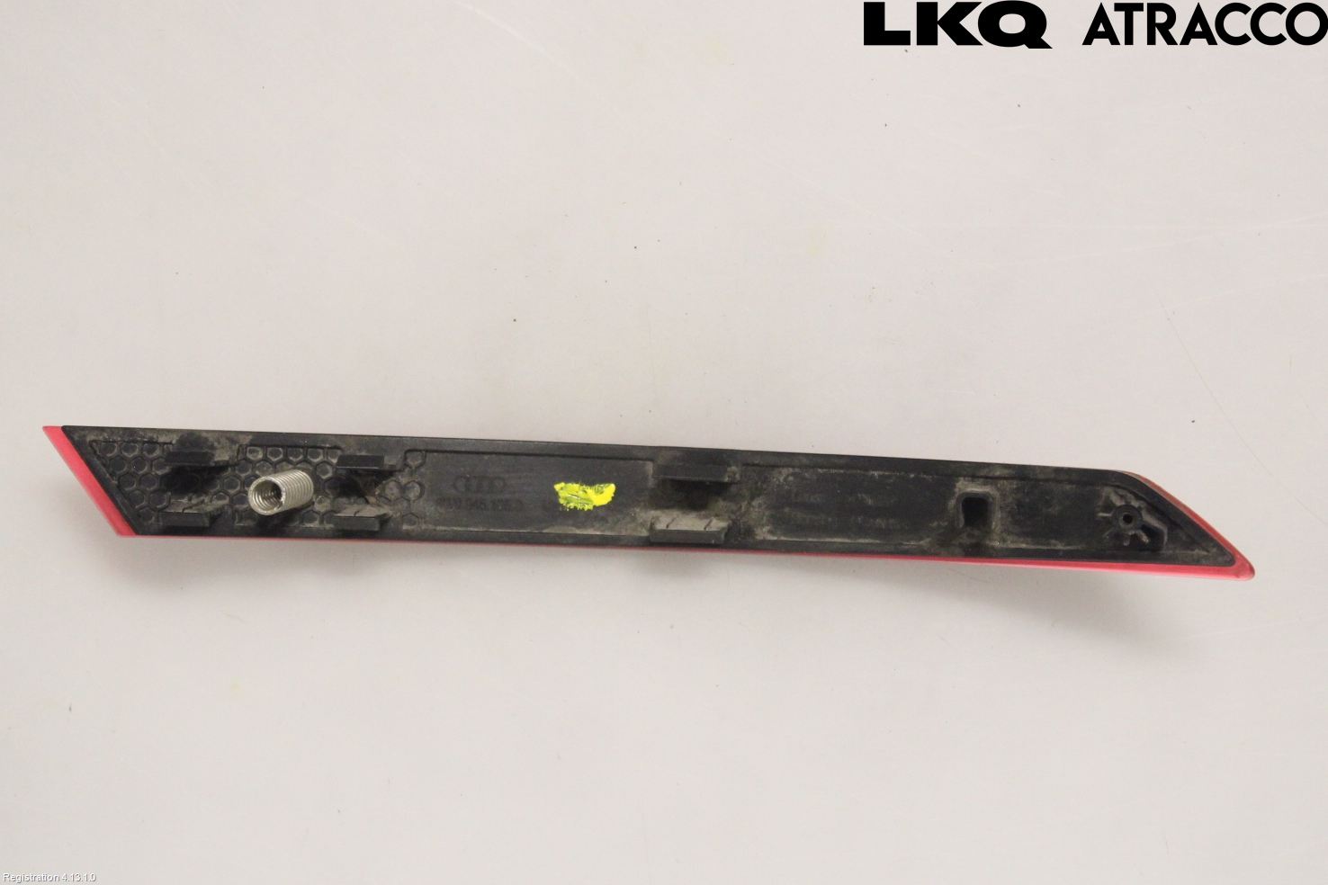 Audi A4/S4 B9 16-19 Refleks Bak