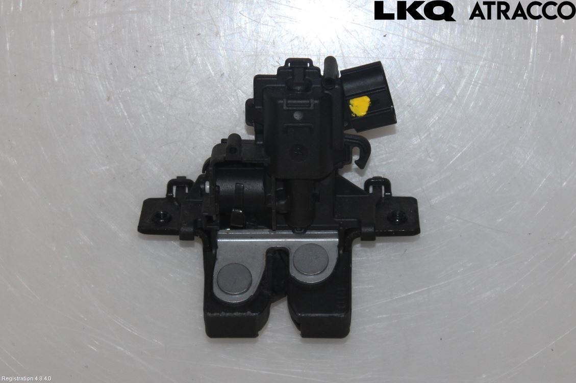 Toyota YARIS XP130 12-14 Bakluke-Lokk Låsekasse