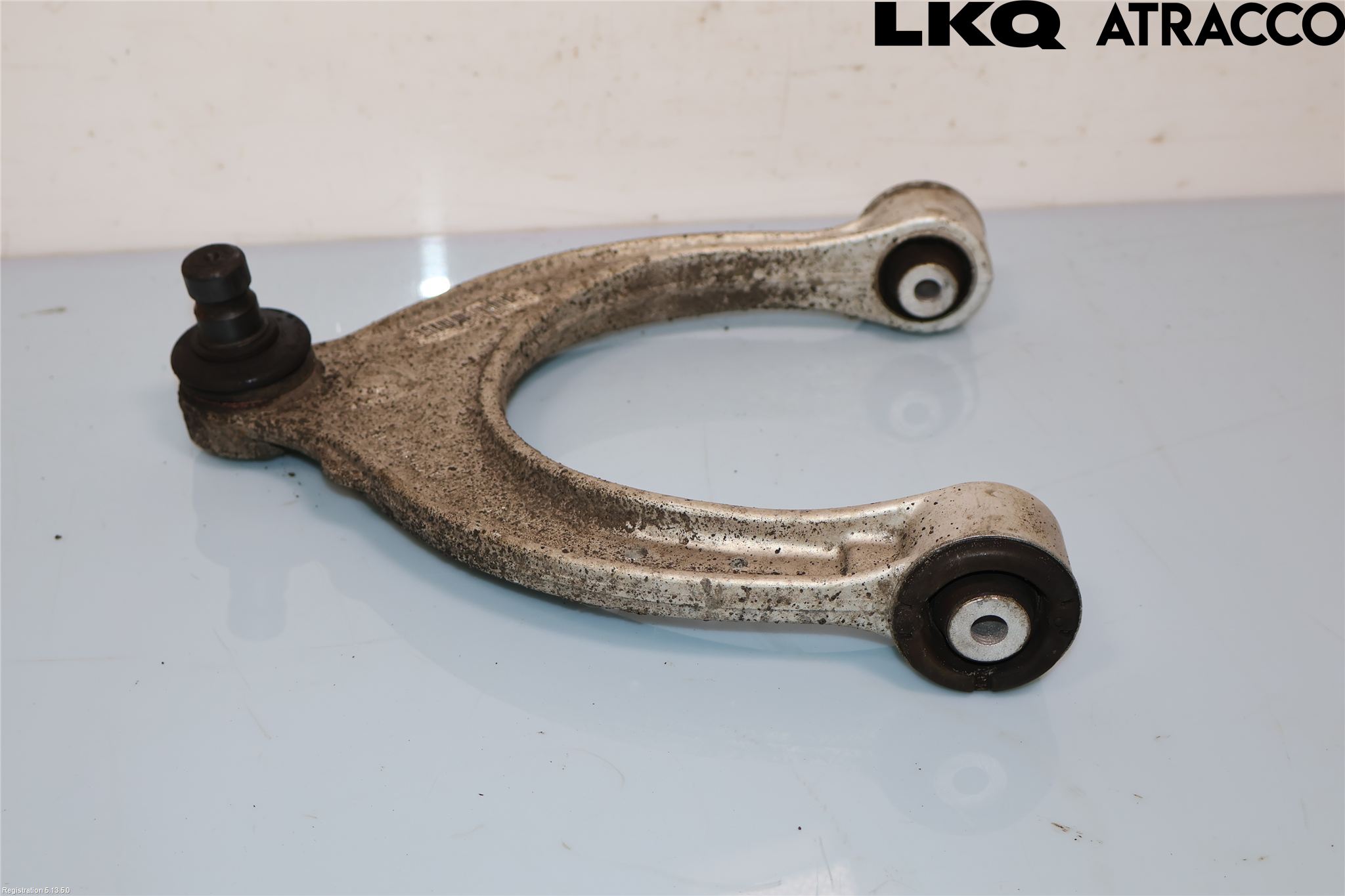 BMW 5 G30/G31/F90 17-23 Bærearm Foran Høyre Øvre