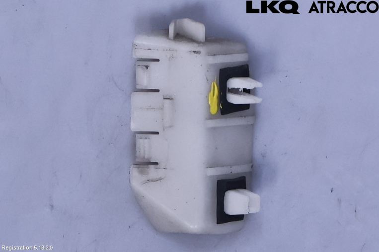 Nissan QASHQAI 10-14 Støtfangerfeste Bak Høyre