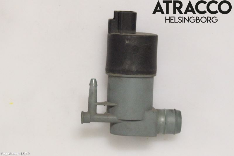 Toyota YARIS XP130 12-14 Spylerpumpe Frontrute