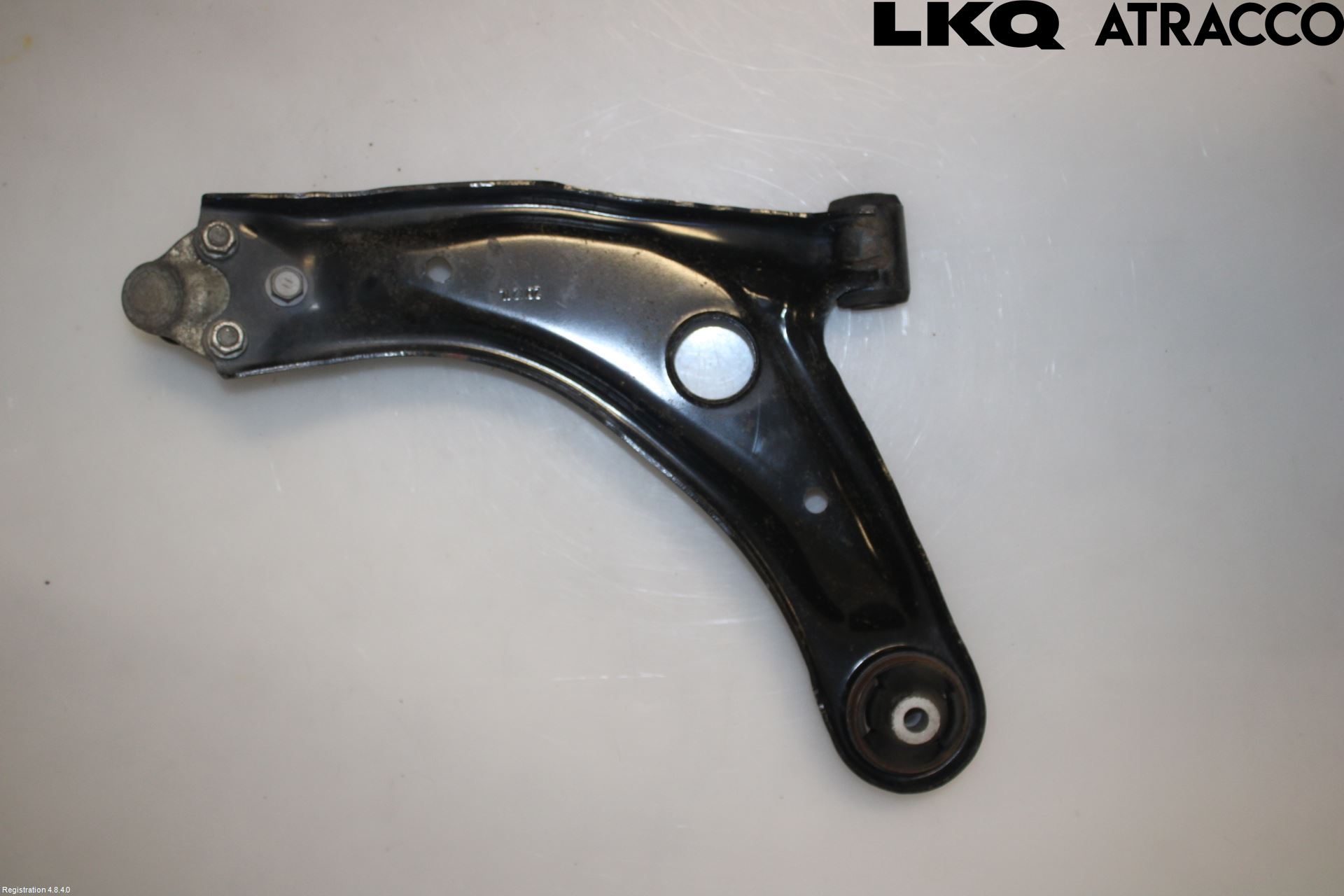 Toyota YARIS XP21 20- Bærearm Foran Høyre Nedre